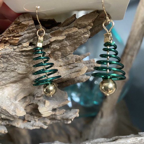 Christmas Tree Earrings W/Gold Star - Picture 4 of 6
